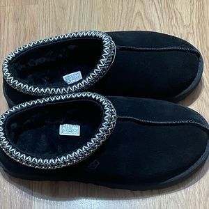 UGG Tasman Slides. Brand new!